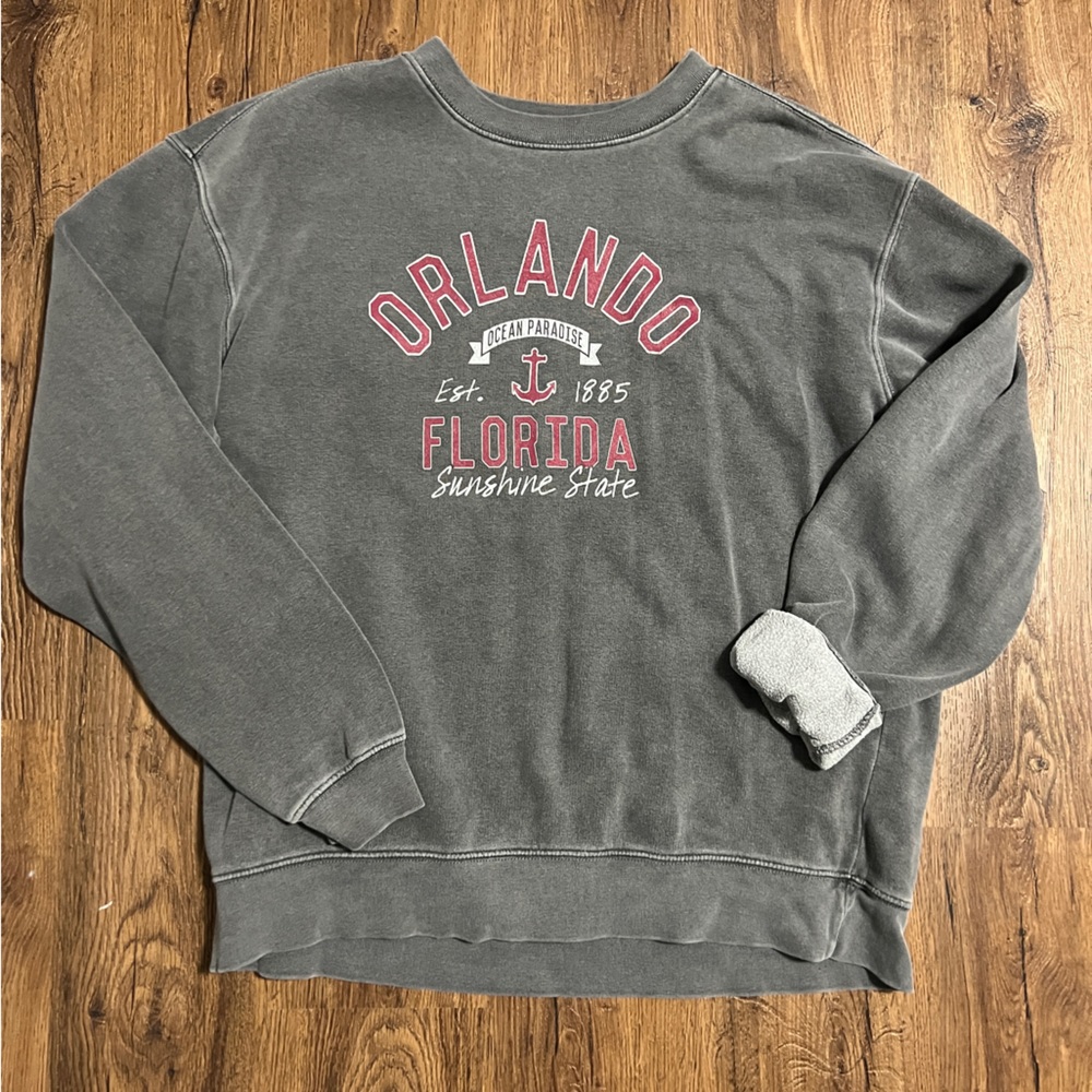 Orlando, FL crewneck